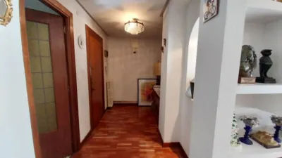 Apartment on Avenida de Casado del Alisal photo 4