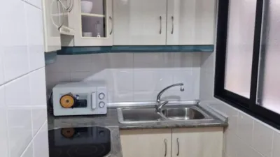 Apartamento en alquiler en Calle Gaona, Centro-Villacerrada-Pajarita (Albacete Capital) de 850 €<span>/mes</span>