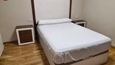 Apartamento en alquiler en Calle Gaona, Centro-Villacerrada-Pajarita (Albacete Capital) de 850 €<span>/mes</span>