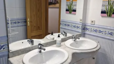 Apartamento en alquiler en Calle Gaona, Centro-Villacerrada-Pajarita (Albacete Capital) de 850 €<span>/mes</span>