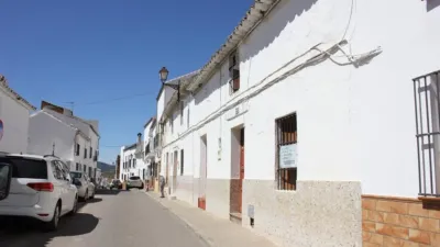 Casa en venta en Pueblo, Algodonales de 63.000 €
