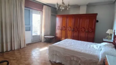 Apartment on Calle de Sebastián Elcano photo 19