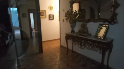 Apartment on Calle de Sebastián Elcano photo 40