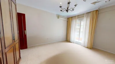 Piso en venta en Calle Virgen de Luján, Los Remedios (Distrito Los Remedios. Sevilla Capital) de 590.000 €