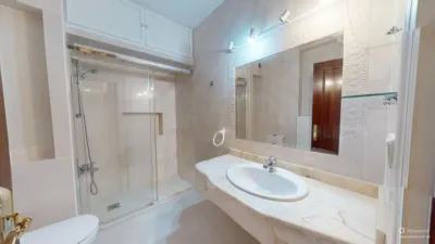 Piso en venta en Calle Virgen de Luján, Los Remedios (Distrito Los Remedios. Sevilla Capital) de 590.000 €