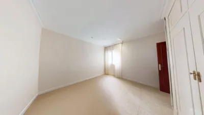 Piso en venta en Calle Virgen de Luján, Los Remedios (Distrito Los Remedios. Sevilla Capital) de 590.000 €