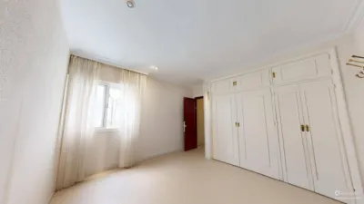 Piso en venta en Calle Virgen de Luján, Los Remedios (Distrito Los Remedios. Sevilla Capital) de 590.000 €