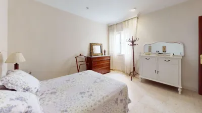 Piso en venta en Calle Virgen de Luján, Los Remedios (Distrito Los Remedios. Sevilla Capital) de 590.000 €