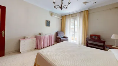 Piso en venta en Calle Virgen de Luján, Los Remedios (Distrito Los Remedios. Sevilla Capital) de 590.000 €