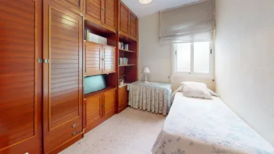 Piso en venta en Calle Virgen de Luján, Los Remedios (Distrito Los Remedios. Sevilla Capital) de 590.000 €