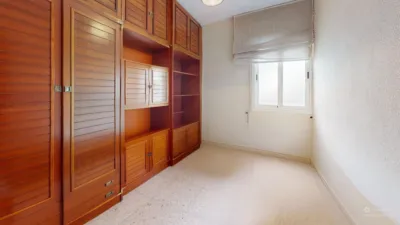 Piso en venta en Calle Virgen de Luján, Los Remedios (Distrito Los Remedios. Sevilla Capital) de 590.000 €