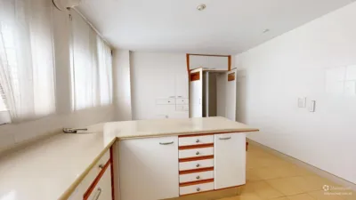 Piso en venta en Calle Virgen de Luján, Los Remedios (Distrito Los Remedios. Sevilla Capital) de 590.000 €