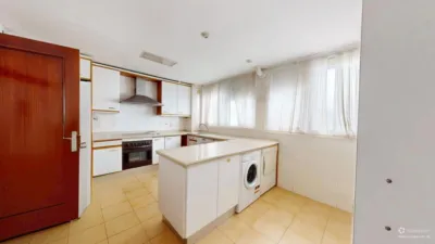 Piso en venta en Calle Virgen de Luján, Los Remedios (Distrito Los Remedios. Sevilla Capital) de 590.000 €
