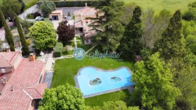 Chalet in Madrona photo 8
