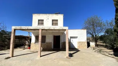 Chalet on Avenida de Villena photo 3