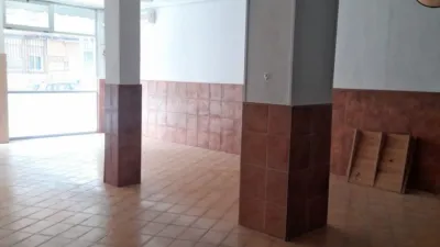 Local comercial en venta en Franciscanos - Vista 2