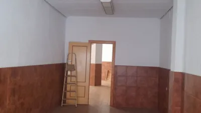 Local comercial en venta en Franciscanos - Más