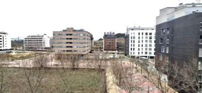 Piso en alquiler en Plaza Juan Pabloii, Villa de Prado (Valladolid Capital) de 900 €<span>/mes</span>