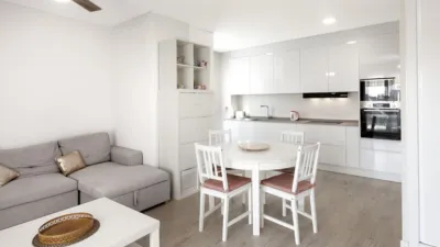 Piso en venta en Calle del Arca Real, cerca de Calle de El Aaiún, Las Delicias (Valladolid Capital) de 349.000 €