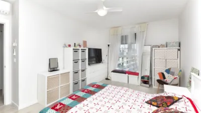 Piso en venta en Calle del Arca Real, cerca de Calle de El Aaiún, Las Delicias (Valladolid Capital) de 349.000 €