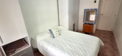 Piso en venta en Calle de los Embajadores, cerca de Paseo Juan Carlos I, Las Delicias (Valladolid Capital) de 210.000 €