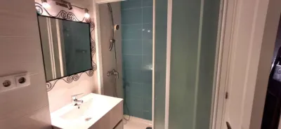 Piso en venta en Calle de los Embajadores, cerca de Paseo Juan Carlos I, Las Delicias (Valladolid Capital) de 210.000 €
