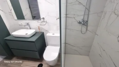 Piso en alquiler en Centro - Auditorio, Centro (Oviedo) de 800 €<span>/mes</span>