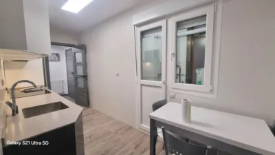 Piso en alquiler en Centro - Auditorio, Centro (Oviedo) de 800 €<span>/mes</span>