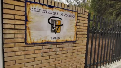 Chalet on Calle de Murillo photo 44