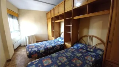 Piso en venta en Calle de las Mieses, Huerta del Rey-Arturo Eyríes (Valladolid Capital) de 240.000 €