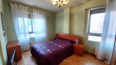 Piso en venta en Calle de las Mieses, Huerta del Rey-Arturo Eyríes (Valladolid Capital) de 240.000 €