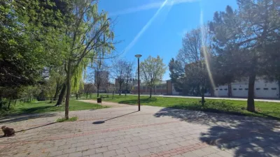 Piso en venta en Calle de las Mieses, Huerta del Rey-Arturo Eyríes (Valladolid Capital) de 240.000 €