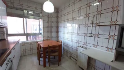 Piso en venta en Calle de las Mieses, Huerta del Rey-Arturo Eyríes (Valladolid Capital) de 240.000 €