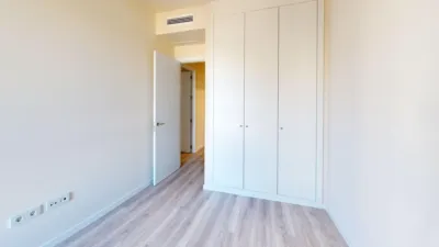 Piso en alquiler en Calle Akutan, Bellavista (Distrito Bellavista-La Palmera. Sevilla Capital) de 1.150 €<span>/mes</span>