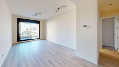 Piso en alquiler en Calle Akutan, Bellavista (Distrito Bellavista-La Palmera. Sevilla Capital) de 1.150 €<span>/mes</span>