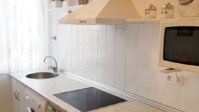 Piso en alquiler en Playa, Zona Playa (Laredo) de 2.500 €<span>/mes</span>