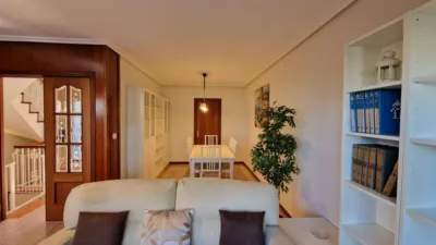 Chalet in Requejada photo 8