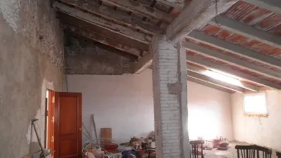 House on Carrer de Mateu Llasat photo 13
