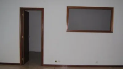 Local comercial en alquiler en Ensanche B - Vista 2