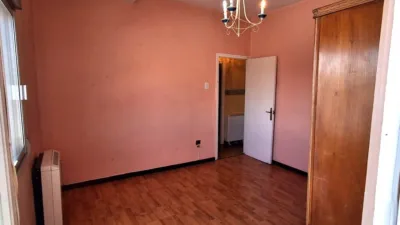 Piso en venta en Calle del Arzobispo Marcelo González, Paseo Zorrilla-Campo Grande-Cuatro de Marzo (Valladolid Capital) de 140.000 €