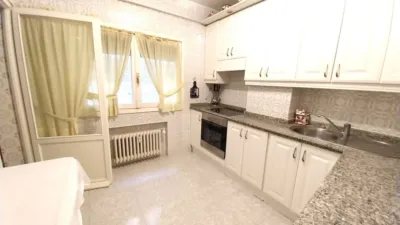 Piso en venta en Calle de Cervantes, Circular-Vadillos (Valladolid Capital) de 235.000 €