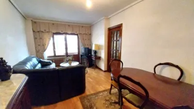 Piso en venta en Calle de Cervantes, Circular-Vadillos (Valladolid Capital) de 235.000 €