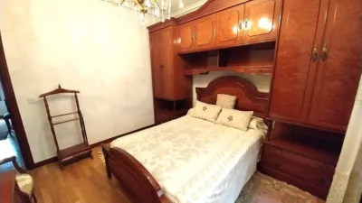 Piso en venta en Calle de Cervantes, Circular-Vadillos (Valladolid Capital) de 235.000 €