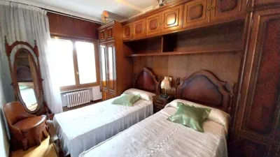 Piso en venta en Calle de Cervantes, Circular-Vadillos (Valladolid Capital) de 235.000 €