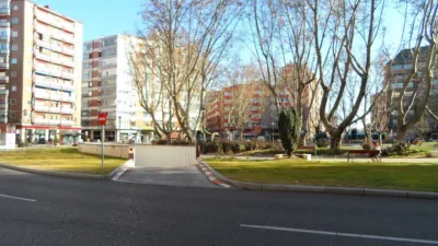Piso en venta en Calle de Cervantes, Circular-Vadillos (Valladolid Capital) de 235.000 €