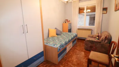 Piso en venta en Calle de Manuel Iradier, cerca de Calle de la Florida, Centro (Vitoria - Gasteiz) de 215.000 €