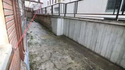 Piso en venta en Calle de Manuel Iradier, cerca de Calle de la Florida, Centro (Vitoria - Gasteiz) de 215.000 €