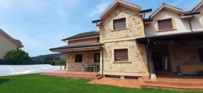 Chalet on Calle La Pereda, No. 10 photo 6