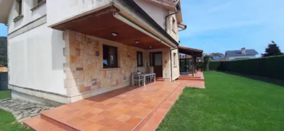 Chalet on Calle La Pereda, No. 10 photo 7