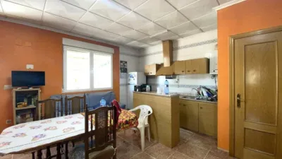 Chalet en calle Martin Gil photo 6
